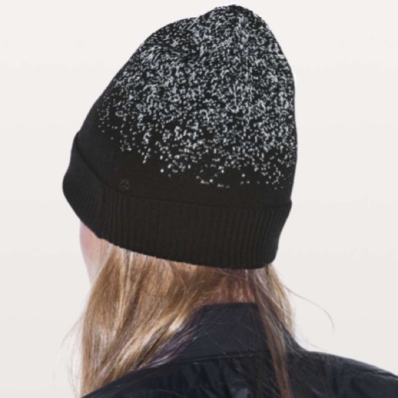 Lululemon Light The Night Toque - Picture 2 of 4